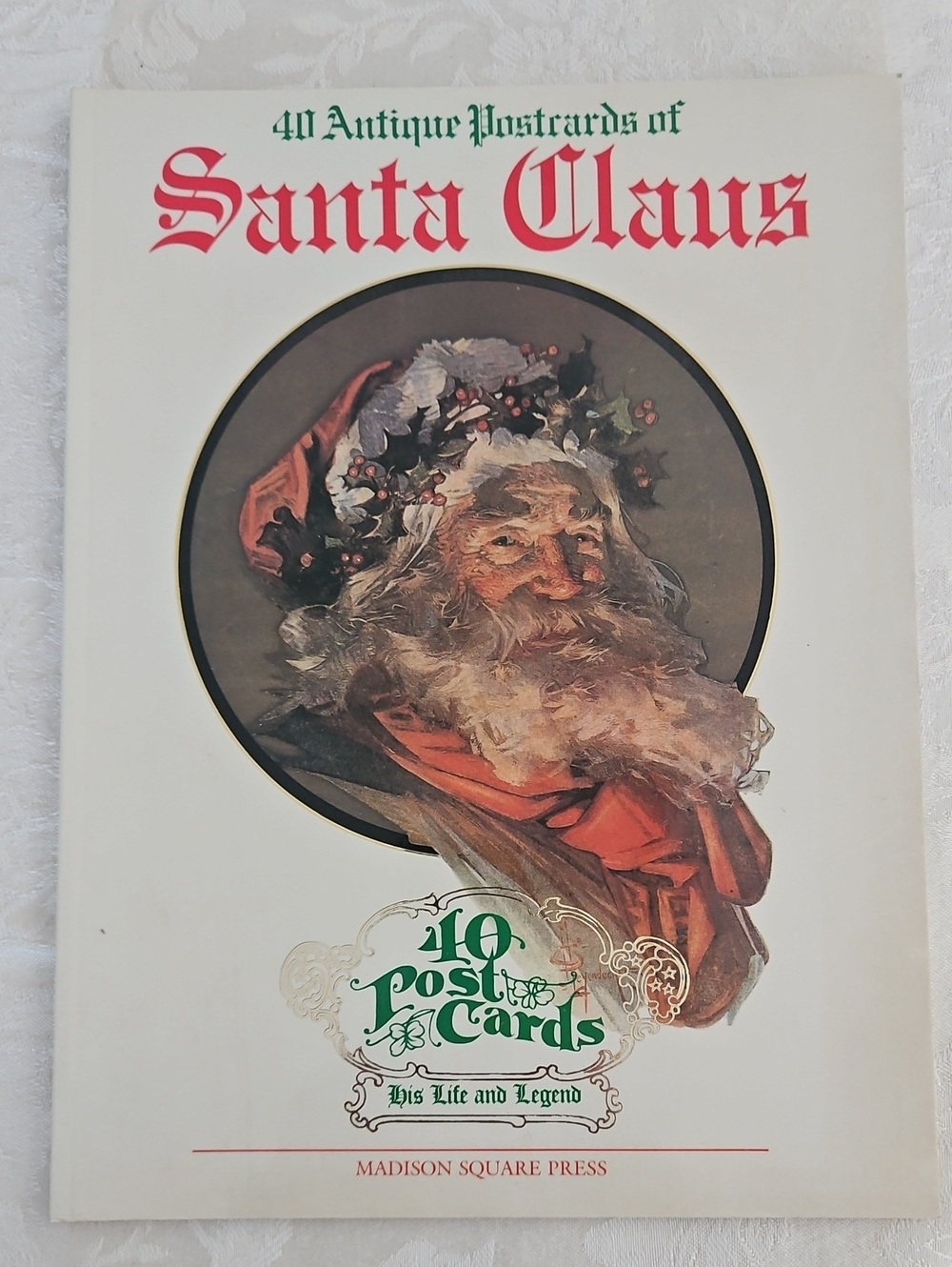 1986 Madison Square Press Santa Claus 40 Antique Postcard Book Complete